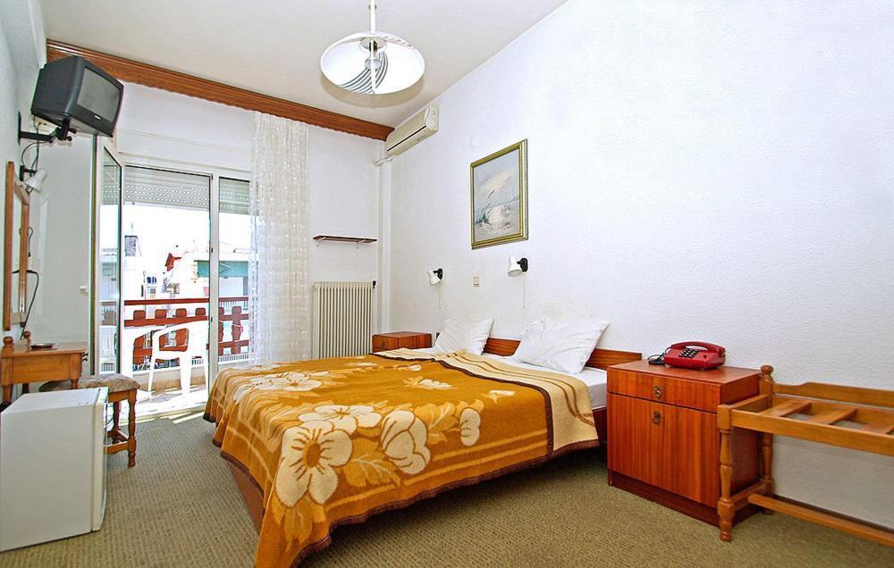 Paralía Hotel Helios חדר תמונה