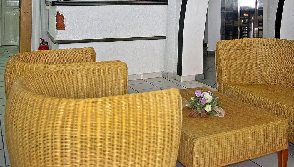 Paralía Hotel Helios מראה חיצוני תמונה